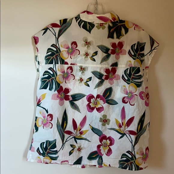 Zara Tops Zara Floral Top Poshmark
